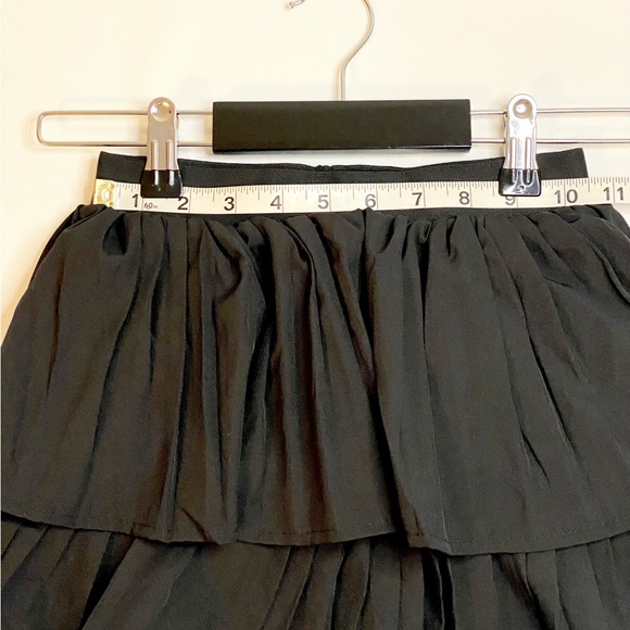 SHEIN Kids Black Ruffle Tiered Skort | Elastic Waist | Size M–L - Picture 5 of 6